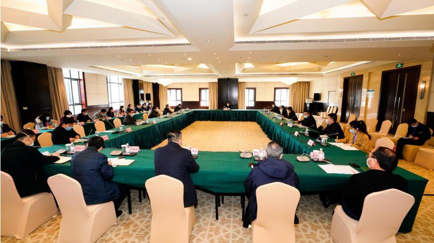 2020331430274052 CA88集团召开党委(扩大)会议通报进建省委常委会心灵